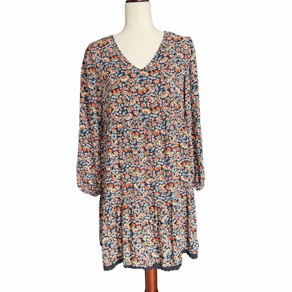 Harlow & Rose Dress Women's Size‎ Medium Black Floral Lined